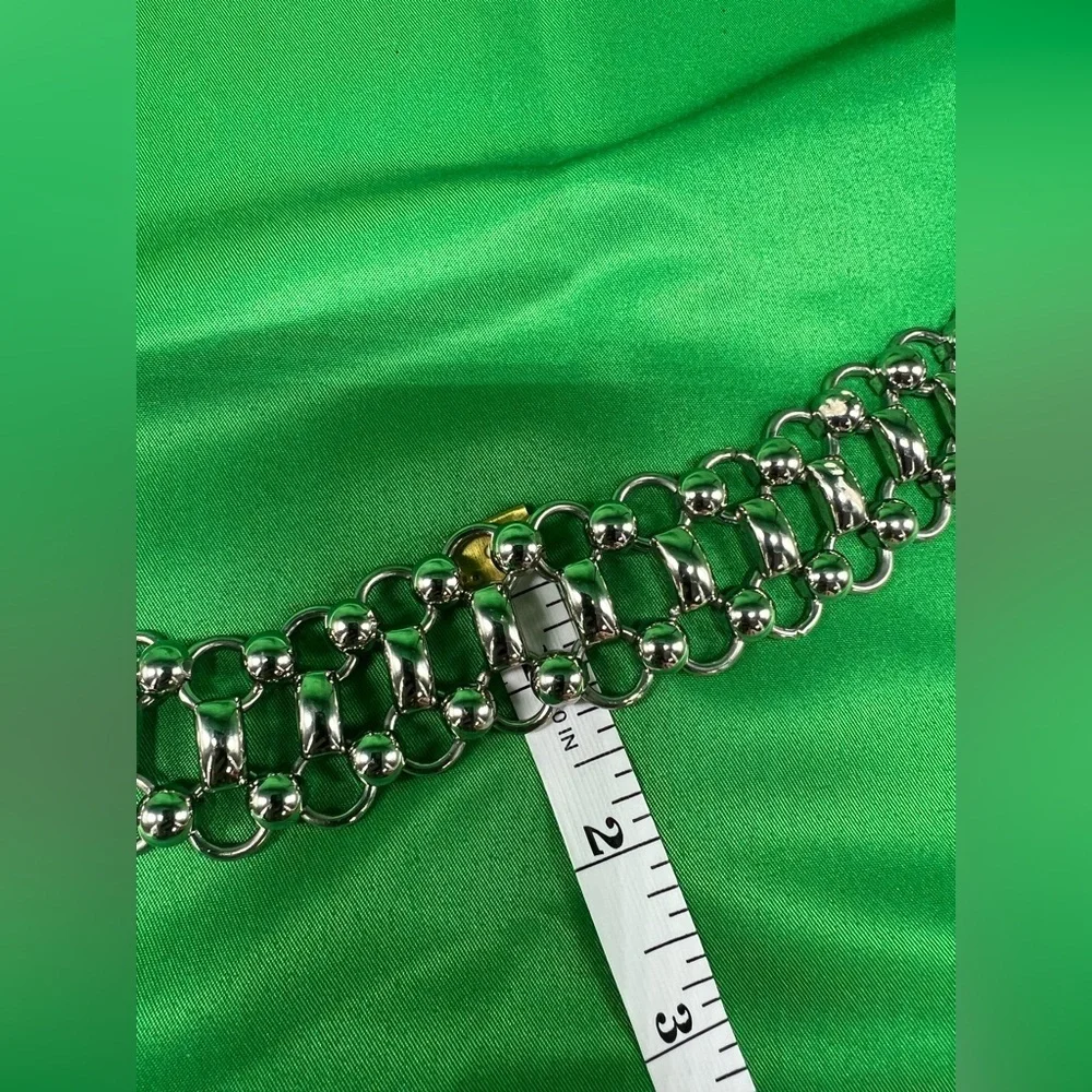 Chrome chain belt